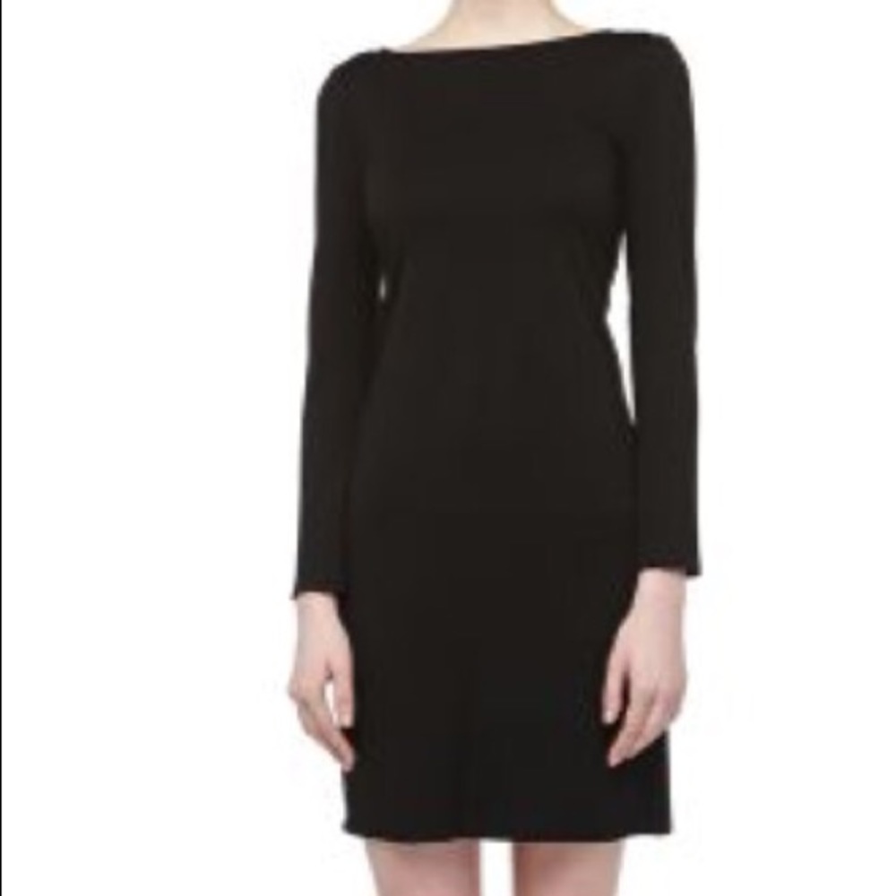 Isaac Mizrahi black knit, long sleeved dress!